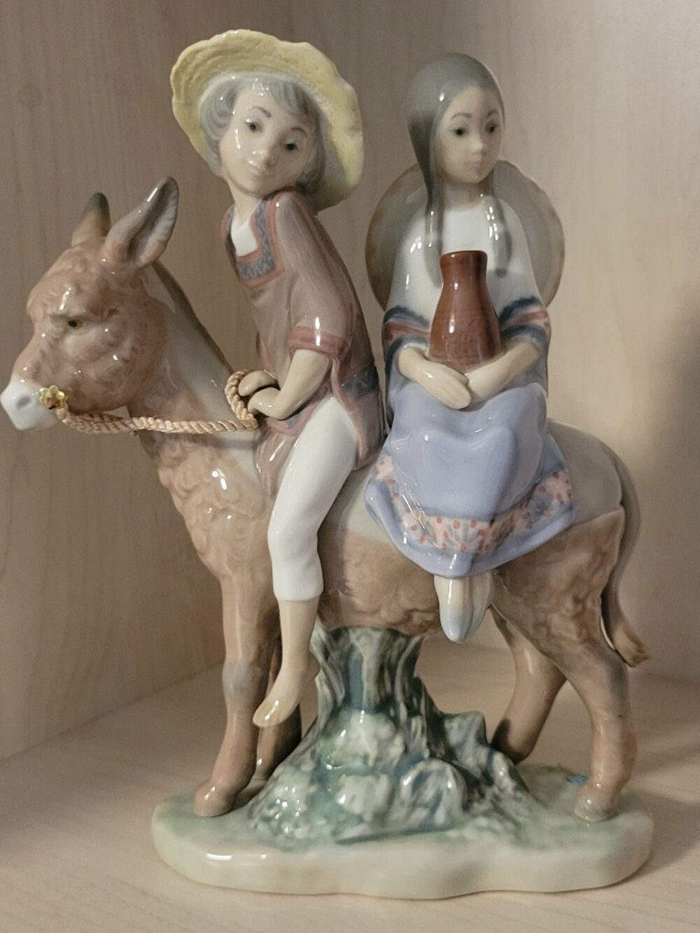 Lladro Figurine
